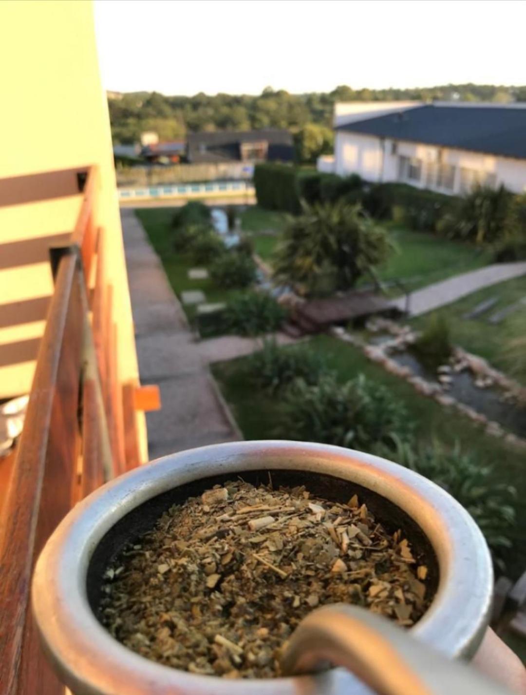 Posada Y Spa Las Golondrinas Acomodação com café da manhã Sierra de la Ventana Exterior foto