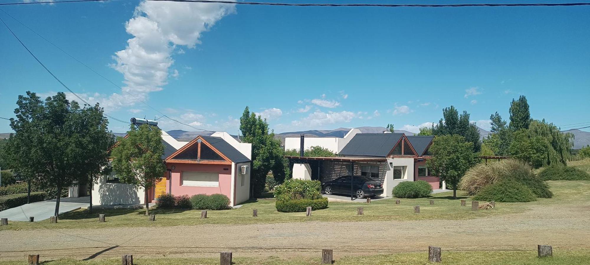 Posada Y Spa Las Golondrinas Acomodação com café da manhã Sierra de la Ventana Exterior foto