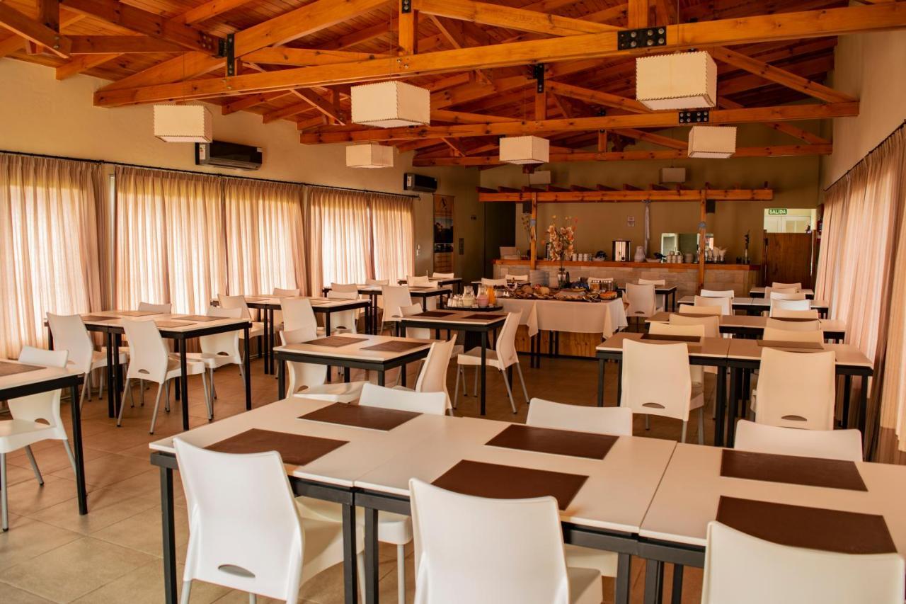 Posada Y Spa Las Golondrinas Acomodação com café da manhã Sierra de la Ventana Exterior foto